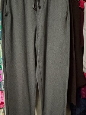 T by Talbots Heather Gray Knit Waistband Pants